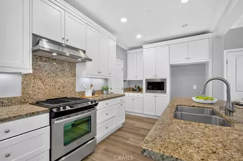 Kitchen - 268 Overbrook, Irvine, CA 92620 photo 2 of 5