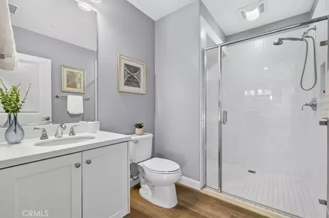 Bath - 268 Overbrook, Irvine, CA 92620 photo 1 of 4