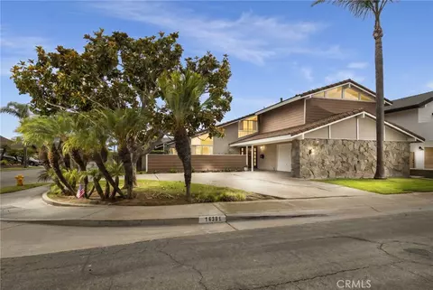 16391 Maruffa Cir, Huntington Beach, CA 92649