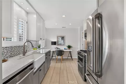 Kitchen - 3574 Cortner Ave, Long Beach, CA 90808 photo 1 of 2