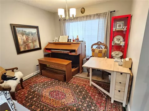 9060 Candlestick, Cypress, CA 90630 photo 10