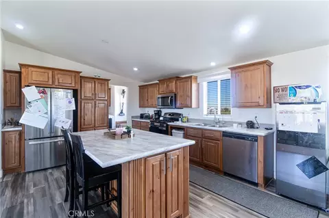 2876 Goss, Phelan, CA 92371