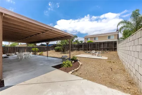 Exterior - 9330 Westeria, Bloomington, CA 92316 photo 10 of 12