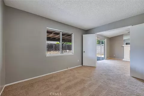 Living - 9330 Westeria, Bloomington, CA 92316 photo 11 of 11