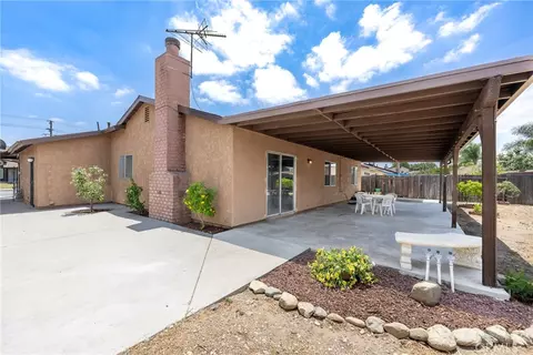 Exterior - 9330 Westeria, Bloomington, CA 92316 photo 9 of 12