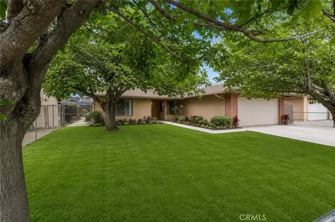 Exterior - 9330 Westeria, Bloomington, CA 92316 photo 1 of 12