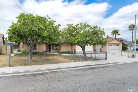 Exterior - 9330 Westeria, Bloomington, CA 92316 photo 8 of 12