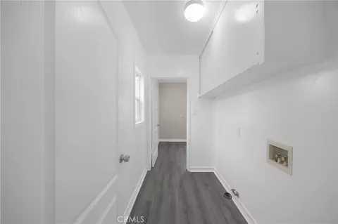 Entry Way - 5572 Saint Ann Ave, Cypress, CA 90630 photo 4 of 7