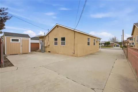 Exterior - 5572 Saint Ann Ave, Cypress, CA 90630 photo 4 of 10