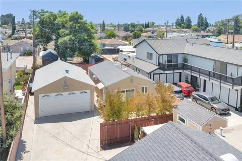 View/Area - 5572 Saint Ann Ave, Cypress, CA 90630 photo 2 of 8
