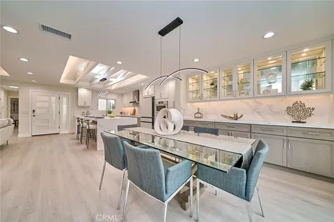 2081 Ronda Granada #A, Laguna Woods, CA 92637