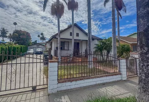 6421 Converse Ave, Los Angeles, CA 90001