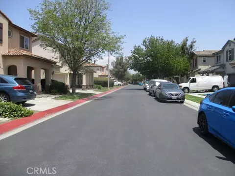 Exterior - 1675 Gilliam Ct, Riverside, CA 92501 photo 2 of 10