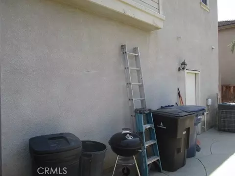 Exterior - 1675 Gilliam Ct, Riverside, CA 92501 photo 10 of 10