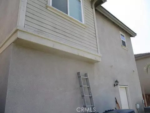 Exterior - 1675 Gilliam Ct, Riverside, CA 92501 photo 9 of 10