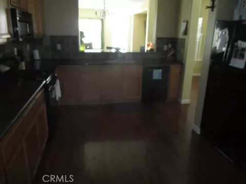 Kitchen - 1675 Gilliam Ct, Riverside, CA 92501 photo 2 of 5