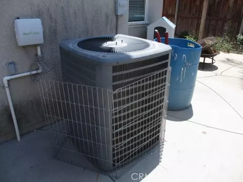 Other - 1675 Gilliam Ct, Riverside, CA 92501 photo 2 of 8