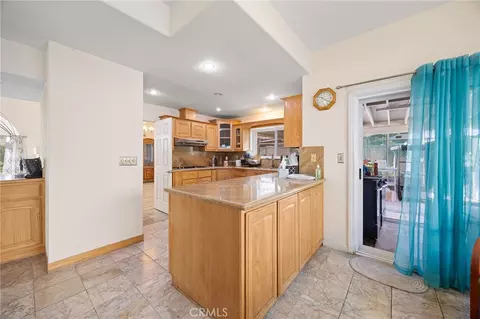 Kitchen - 538 E 222nd, Carson, CA 90745 photo 1 of 2