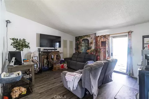 1165 Timpanogus Ct, San Jacinto, CA 92583