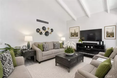 1833 S Araby #16, Palm Springs, CA 92264