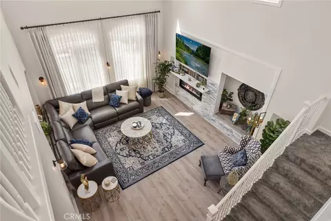 Living - 16 Kempton Ln, Ladera Ranch, CA 92694 photo 4 of 4