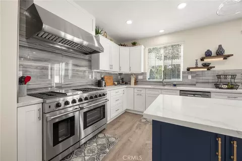 Kitchen - 16 Kempton Ln, Ladera Ranch, CA 92694 photo 4 of 6