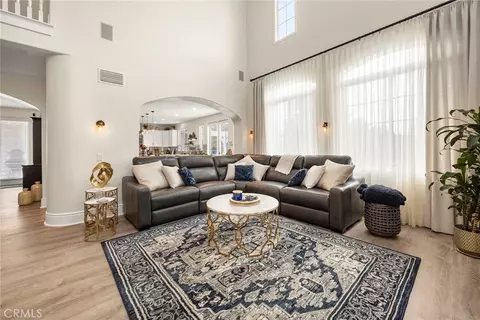 Living - 16 Kempton Ln, Ladera Ranch, CA 92694 photo 1 of 3