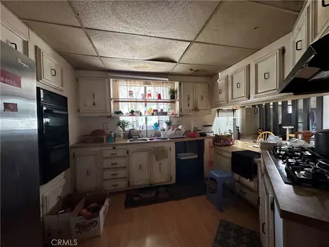 929 E Foothill Blvd, Upland, CA 91786 photo 6