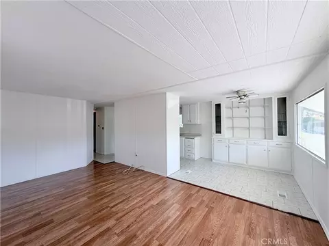 3929 W 5 Th St #4, Santa Ana, CA 92703