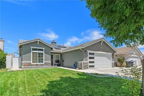2916 Hampton, Hemet, CA 92545 photo 2