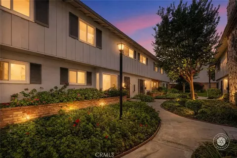 1111 E 1st, Tustin, CA 92780 photo 1