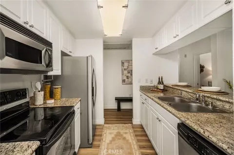 Kitchen - 838 Pine Ave #113, Long Beach, CA 90813 photo 1 of 2
