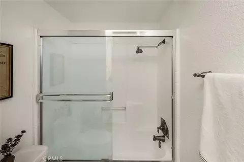 Bath - 838 Pine Ave #113, Long Beach, CA 90813 photo 5 of 5