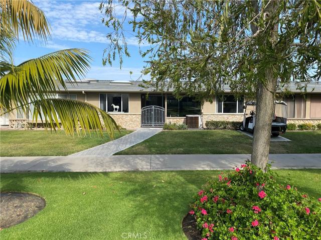 1701 Tam Oshanter Rd M12-11d, Seal Beach, CA 90740
