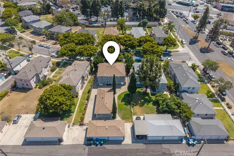 View/Area - 4411 Linden Ave, Long Beach, CA 90807 photo 1 of 24