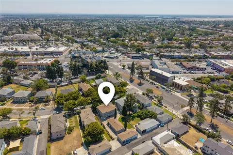 View/Area - 4411 Linden Ave, Long Beach, CA 90807 photo 9 of 24