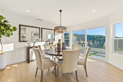 Dining - 4807 Cinco Vw, Whittier, CA 90601 photo 4 of 5