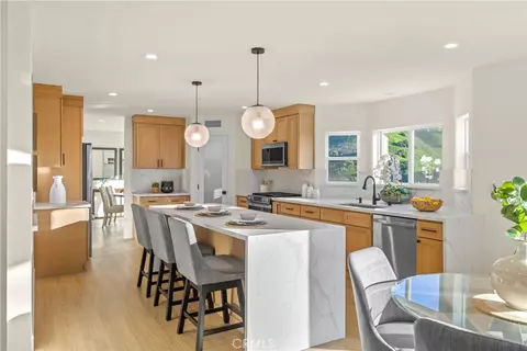 Kitchen - 4807 Cinco Vw, Whittier, CA 90601 photo 1 of 8