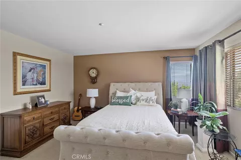 Bedroom - 1372 Haddington Dr, Riverside, CA 92507 photo 2 of 5
