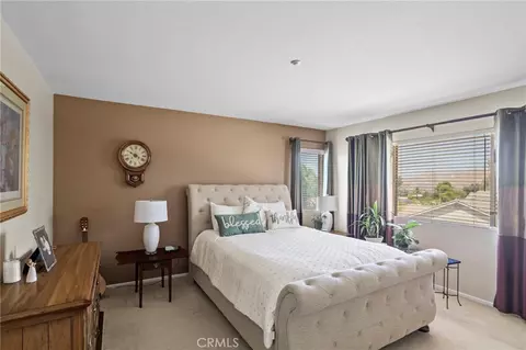 Bedroom - 1372 Haddington Dr, Riverside, CA 92507 photo 1 of 5