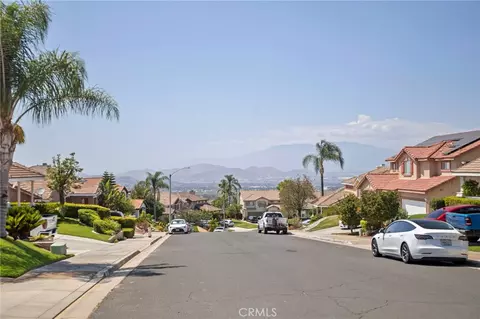 View/Area - 1372 Haddington Dr, Riverside, CA 92507 photo 1 of 1