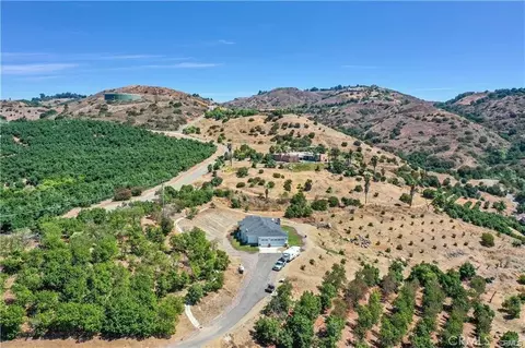 View/Area - 47400 Via Vaquero, Temecula, CA 92590 photo 2 of 3