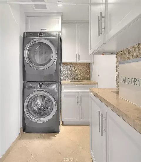 Other - 5590 E The Toledo, Long Beach, CA 90803 photo 7 of 7