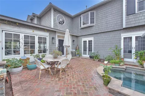 Exterior - 5590 E The Toledo, Long Beach, CA 90803 photo 10 of 17