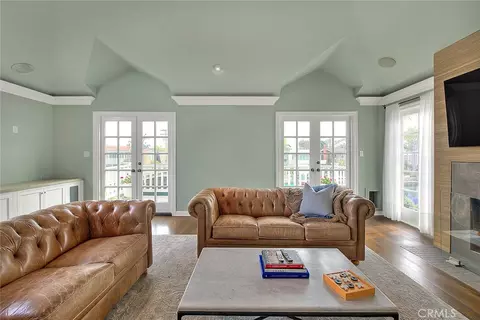 Living - 5590 E The Toledo, Long Beach, CA 90803 photo 5 of 5