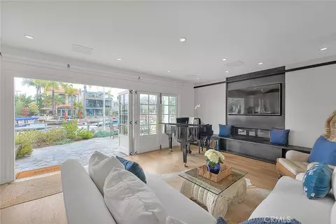 Living - 5590 E The Toledo, Long Beach, CA 90803 photo 2 of 5