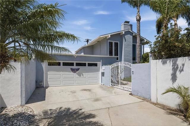 9451 Candlewood, Huntington Beach, CA 92646