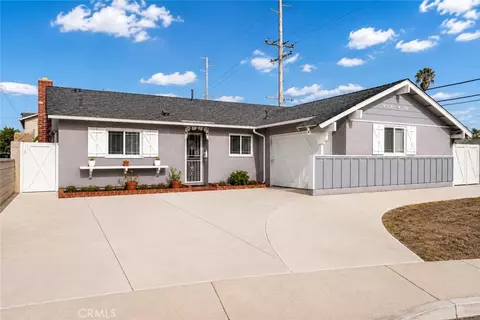 17472 Waal Cir, Huntington Beach, CA 92647