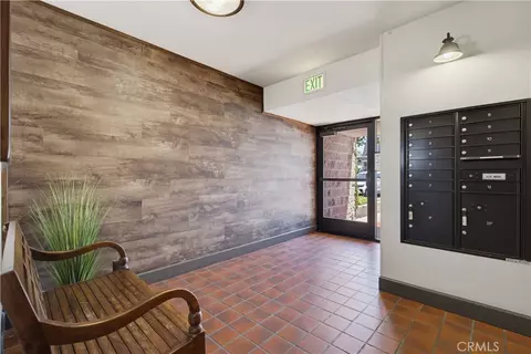 Entry Way - 1525 E Appleton St #201, Long Beach, CA 90802 photo 3 of 3