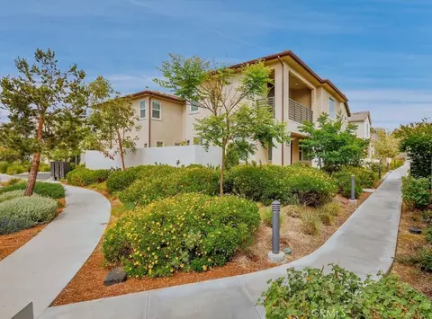 170 Chorus, Irvine, CA 92618 photo 2
